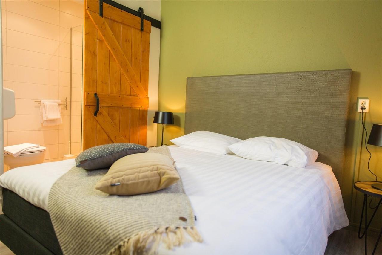 Bed & Breakfast Van Marion Oostvoorne Exteriör bild